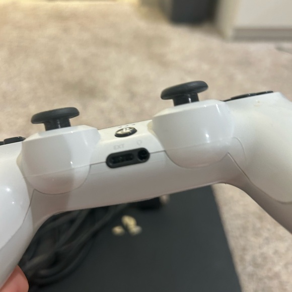 USED PS4 - Picture 14 of 15